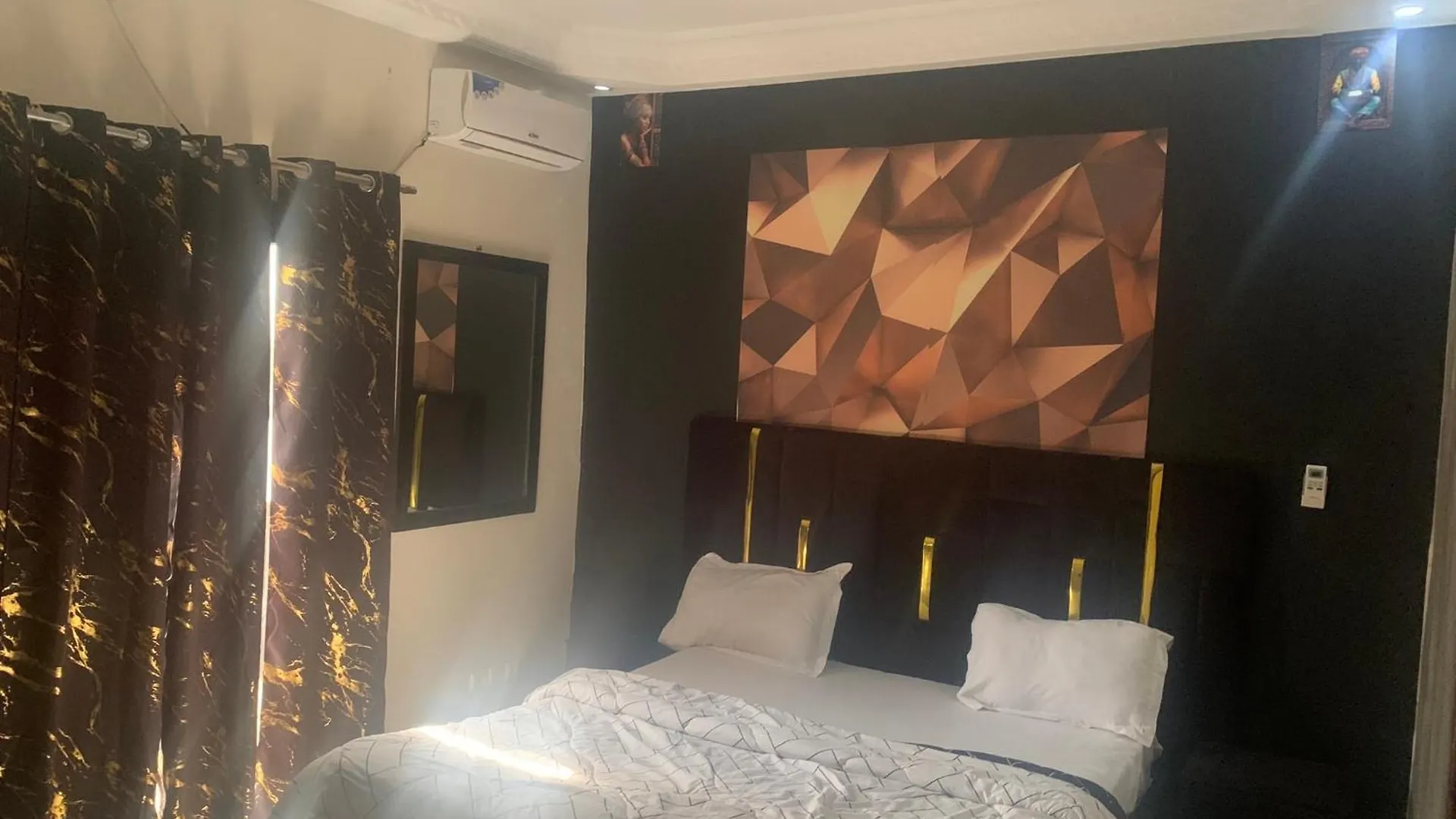 Appartement Meuble Sacre Coeur 3 Deux Chambres Salon Dakar Senegal